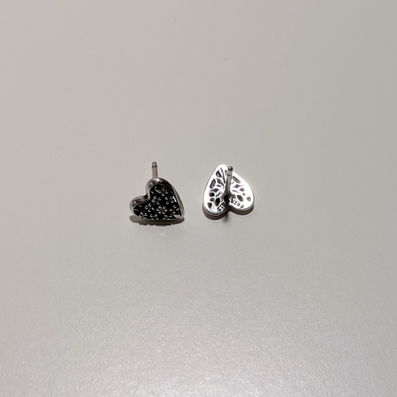 PANDORA | Hearts of Winter Snowflake Earrings (Discontinued) | Preloved - Picture 5 of 13